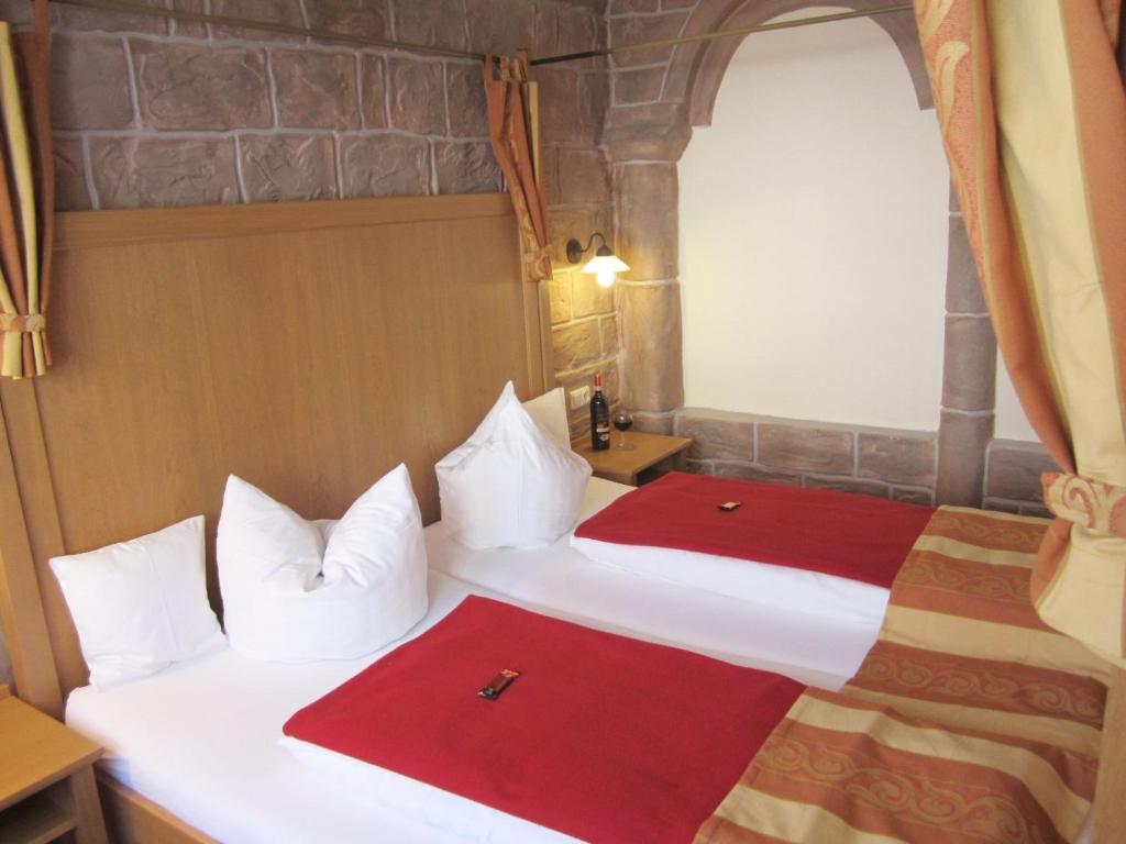 Grimmelshausen Hotel Гельнхаузен Номер фото